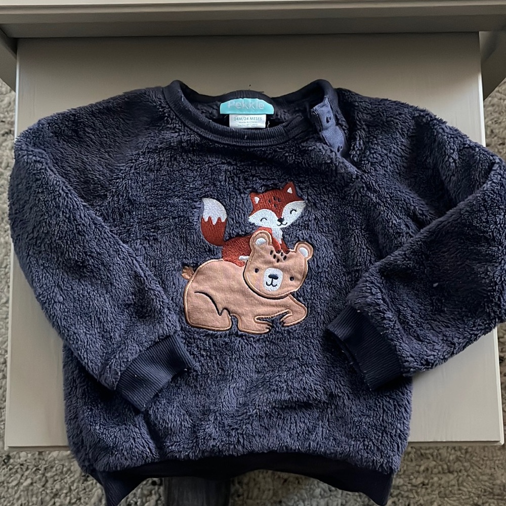 Kid’s sweatshirt